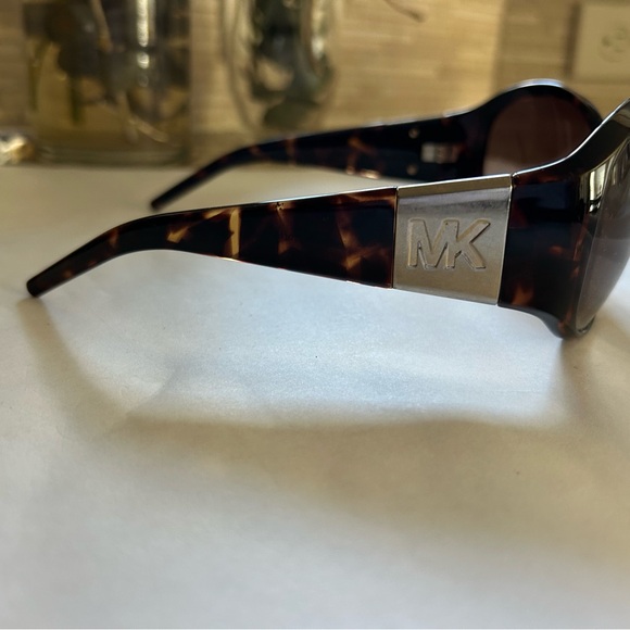 MICHAEL Michael Kors Brown Gradient Sunglasses - Picture 4 of 4